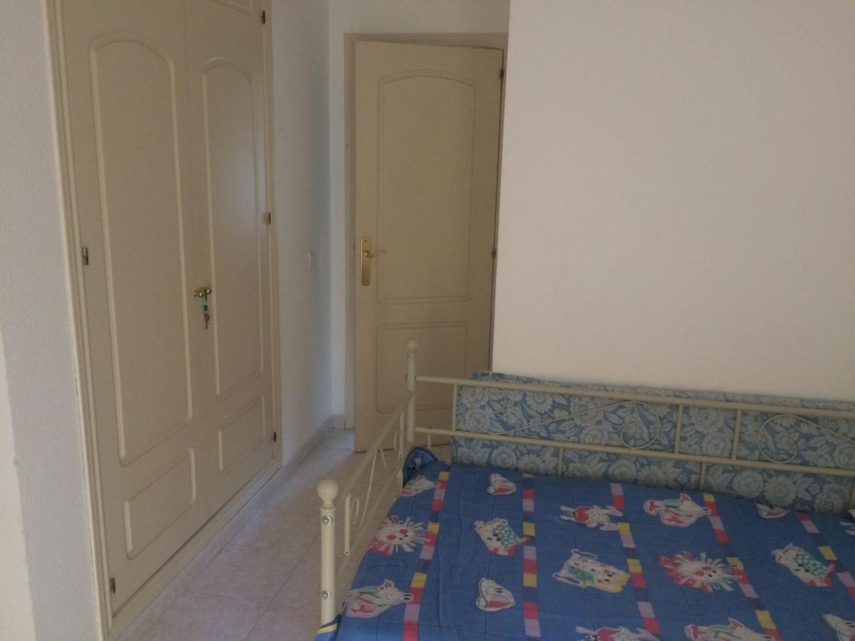 Málaga Habitación en Apartamento Carlos Haya Apartamento Exterior foto